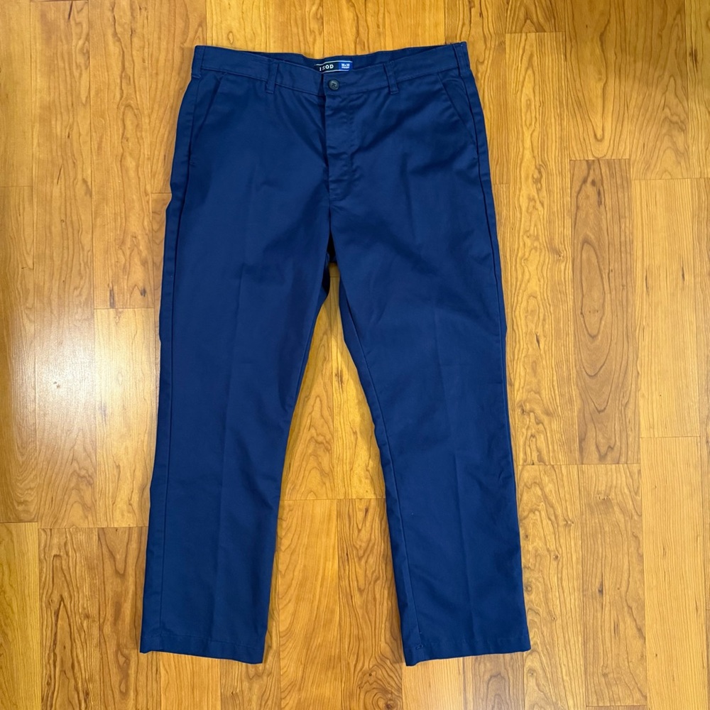 Izod 36x30 Navy Flat Front Straight Leg Stretch Chinos, NWOT